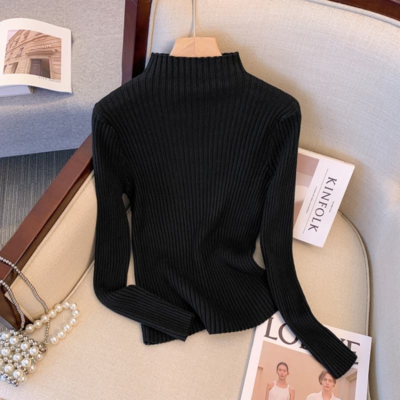 量産型 リブタートルニット×チェックキャミワンピース