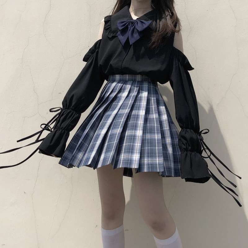 量産型/参戦服/推し活 セーラー風肩出しセットアップ