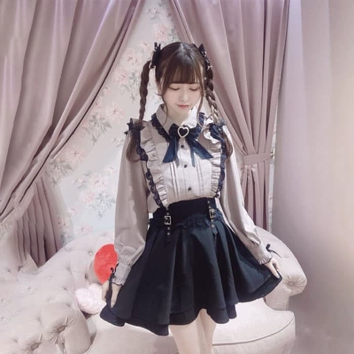 量産型/参戦服/推し活 フリルパステルブラウス