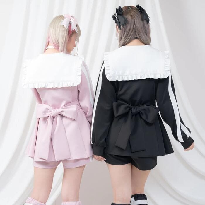 量産型/参戦服/推し活 ライン入りフリルオーバーサイズパーカー