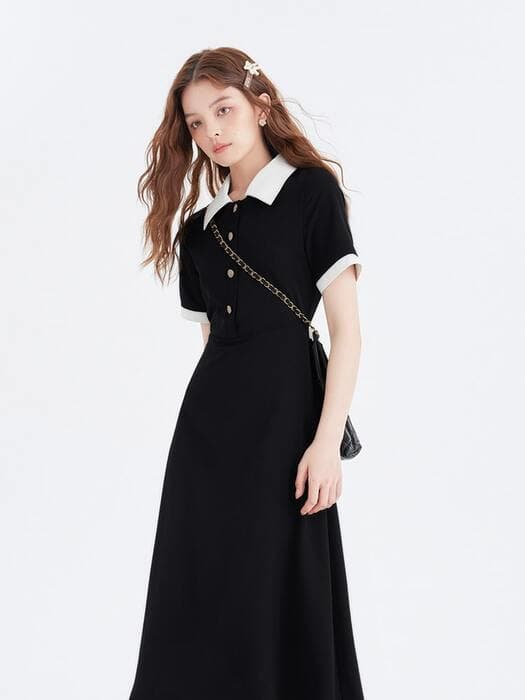 量産型/参戦服/推し活 シックでクールなブラックワンピース♡丸ボタンと差し色の白が彩る!ワンピース