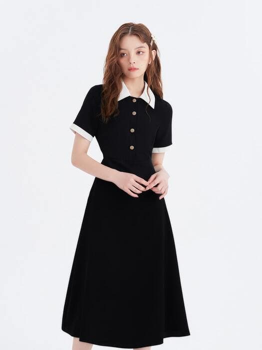 量産型/参戦服/推し活 シックでクールなブラックワンピース♡丸ボタンと差し色の白が彩る!ワンピース
