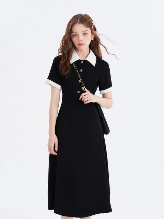 量産型/参戦服/推し活 シックでクールなブラックワンピース♡丸ボタンと差し色の白が彩る!ワンピース