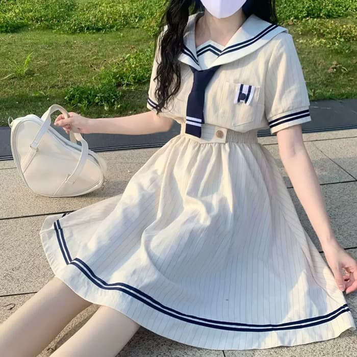 量産型/参戦服/推し活 きゅんとときめく制服風!夏ワンピース