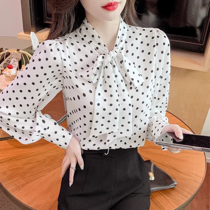 量産型/参戦服/推し活 ふんわりドット柄シフォン♡ブラウス