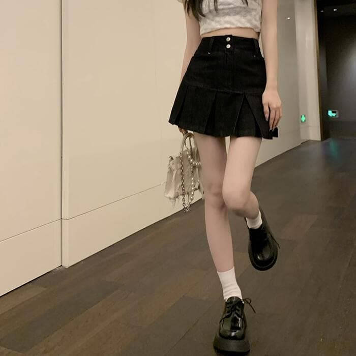 量産型/参戦服/推し活 デニム生地の女子向け細見えスカート♡