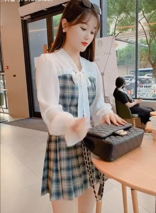 量産型/参戦服/推し活 ボウタイブラウスチェックタイトワンピース