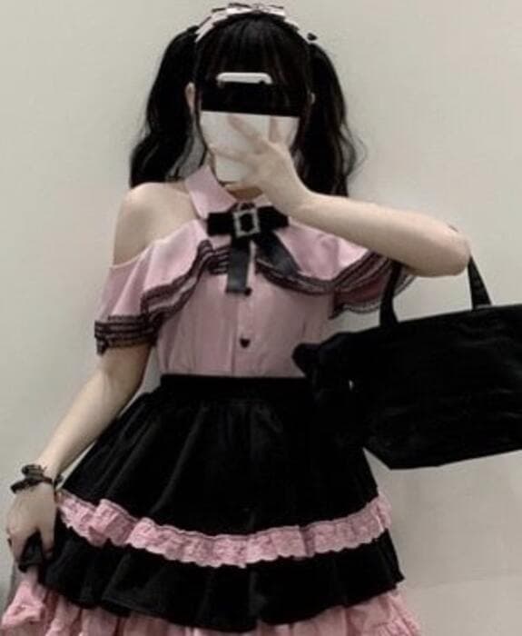 量産型/参戦服/推し活 ショルダーオープンリボンブラウス