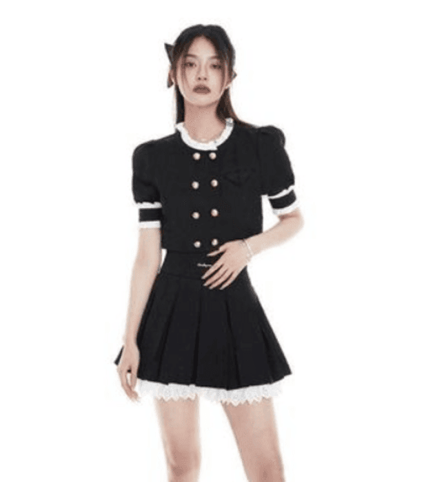 量産型/参戦服/推し活 フリルがアクセントのセットアップ