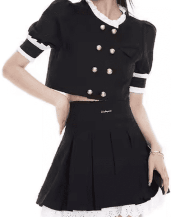 量産型/参戦服/推し活 フリルがアクセントのセットアップ