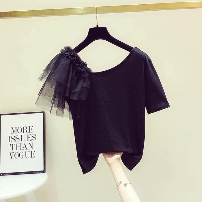 量産型/参戦服/推し活 アシンメトリーデザインが可愛い!袖フリルTシャツ