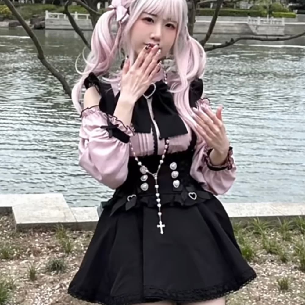 量産型/参戦服/推し活 フリルリボンブラウス