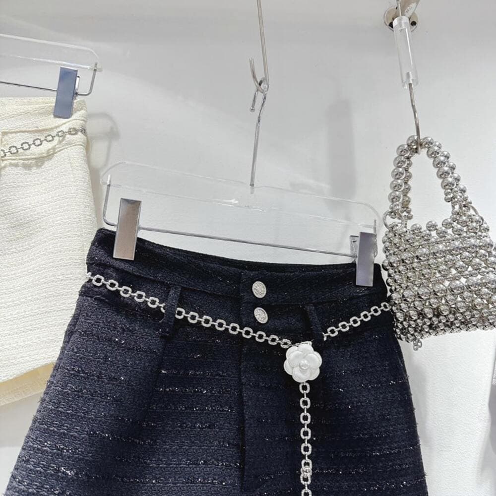 量産型/参戦服/推し活 モノトーン ラメ入り シルバーチェーン ショートパンツ