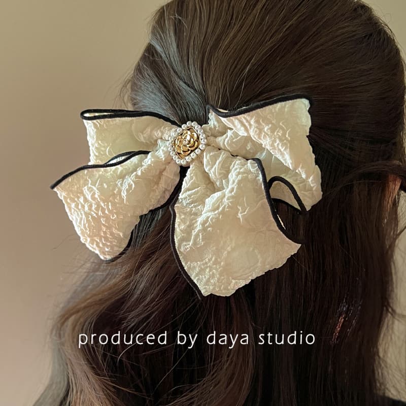 量産型/参戦服/推し活 お姫様風ヘアクリップ リボン
